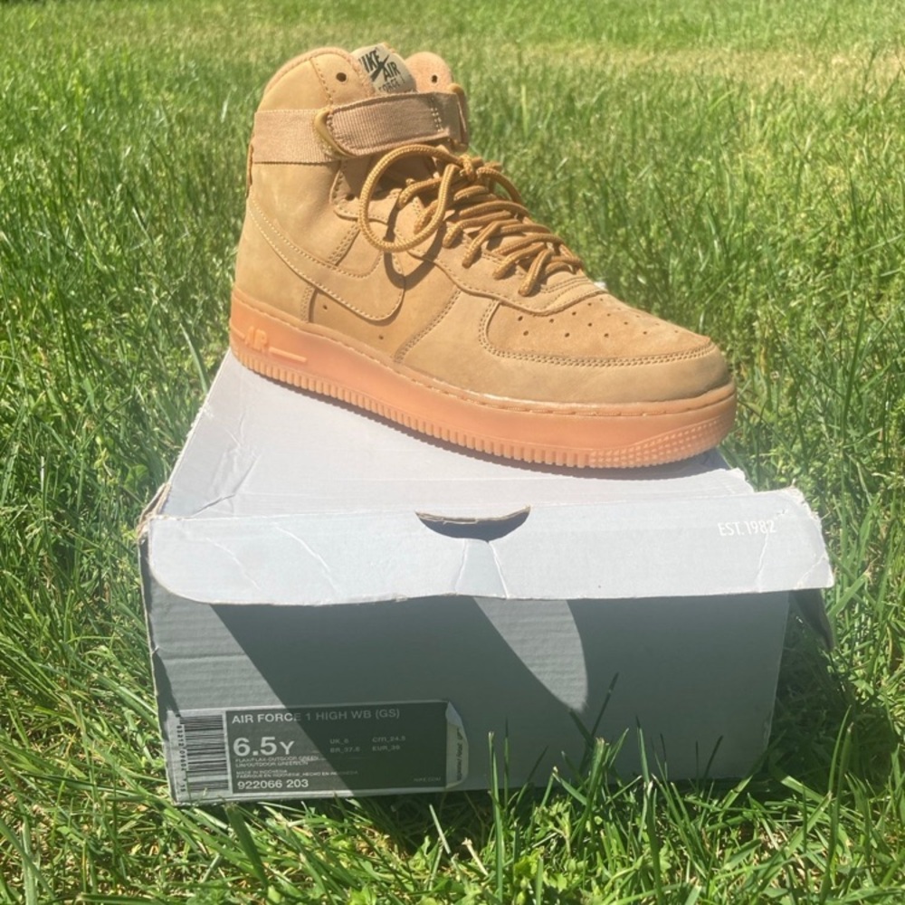 ❤️SOLD❤️Air Force 1 High WB (GS)